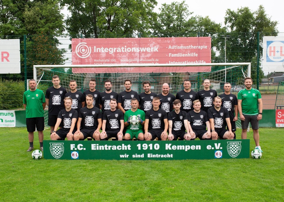 -Eintracht II-